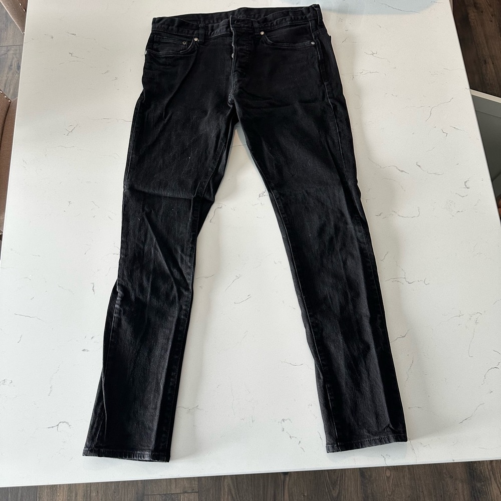 Black Jeans